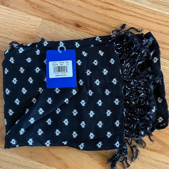 KEDS Scarf with Tassels, Black Dots - Picture 2 of 2